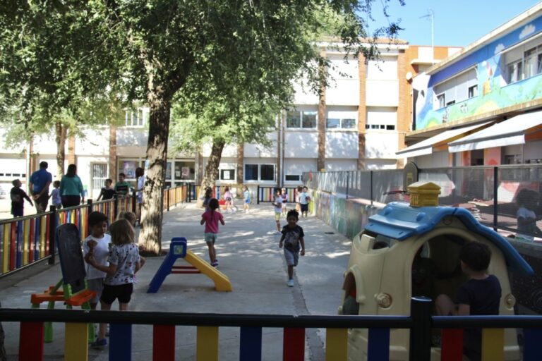 Los centros educativos de Alcázar de San Juan dan la bienvenida a futuros estudiantes en febrero para el proceso de admisión