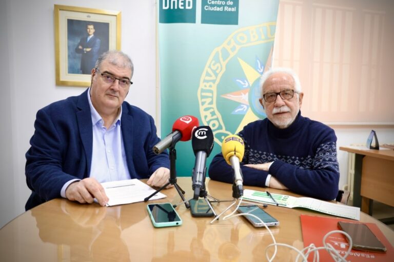 Alcázar de San Juan da la bienvenida a los cursos UNED SENIOR para mayores de 55 años
