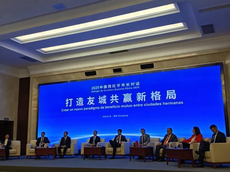 Rosa Melchor impulsa a Alcázar de San Juan como un destino estratégico de inversión en un encuentro institucional en China