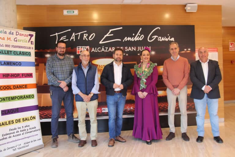 Talento y Solidaridad Brillan en la VI Gala de la Danza en el Teatro Emilio Gavira