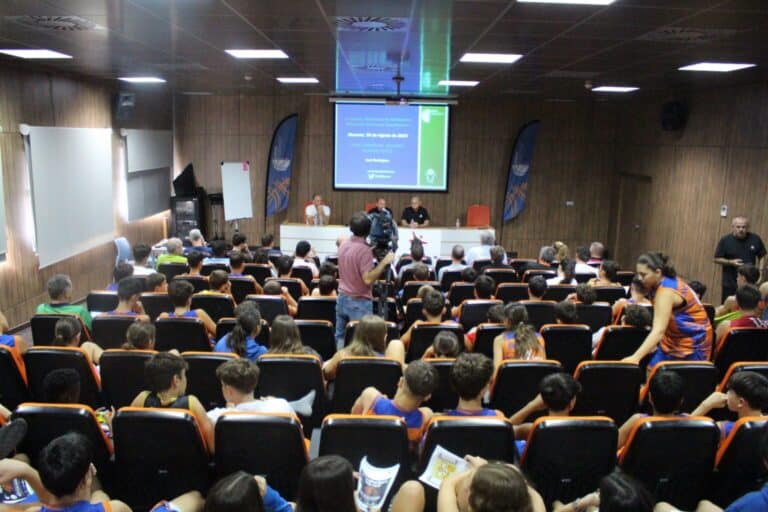 Un Sábado de Charlas Memorables: Conexiones que Inspiran