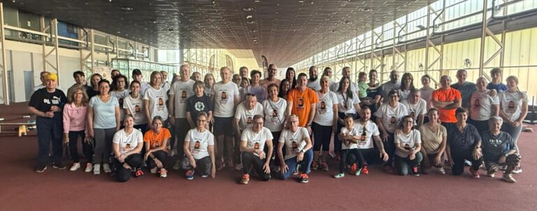 Caminata de Concienciación: 60 Participantes se Unen para Resaltar la Importancia del Ejercicio en la Lucha contra la Espondiloartritis