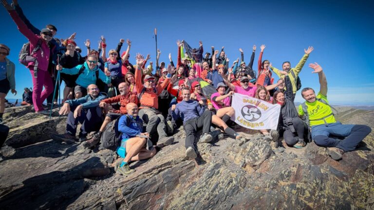 La Federación de Deportes de Montaña de Castilla-La Mancha Culmina CLM sin Techos con la Expedición al Pico Ocejón