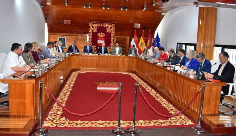 Octubre: Debate Plenario sobre Actualización de Ordenanzas y Modificación Presupuestaria de 4 Millones