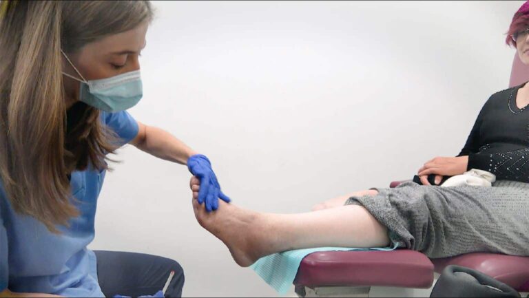 Podólogos de Castilla-La Mancha Demandaron Su Inclusión en el Sistema Sanitario en el Día Mundial de la Salud