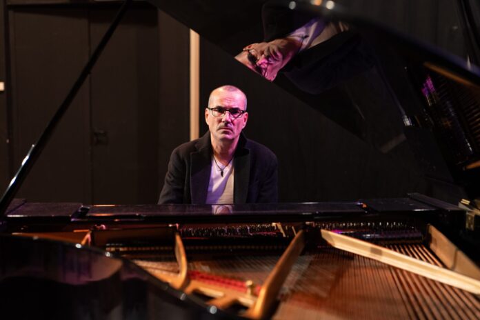 La composición 'Rebirth' de Jan Uve, elegida Banda Sonora del Bienestar en España 2025