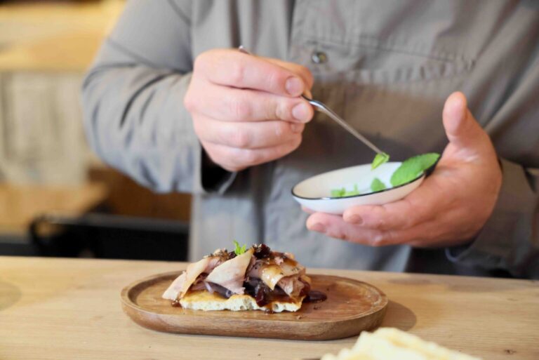 Rubén Urbano: La Búsqueda del Título de Chef Medieval 2025 en Almazán