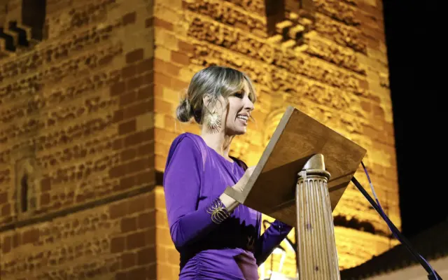 Raquel Martín Menor pregonando las Fiestas Patronales y la Vendimia 2026 en la Plaza de Santa María de Alcázar de San Juan