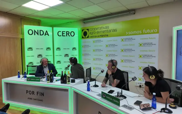 Ángel Villafranca, presidente de Cooperativas Agroalimentarias de Castilla-La Mancha, entrevistado en el programa Por fin durante la Fiesta de la Vendimia en Alcázar de San Juan