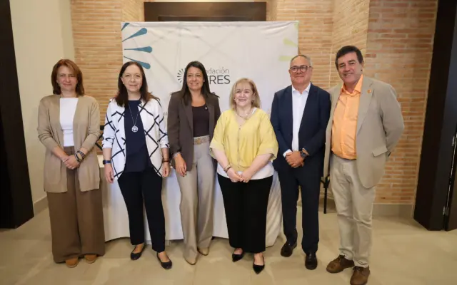 Autoridades en la inauguración del Seminario Tecnodependencia de Castilla-La Mancha en Alcázar de San Juan