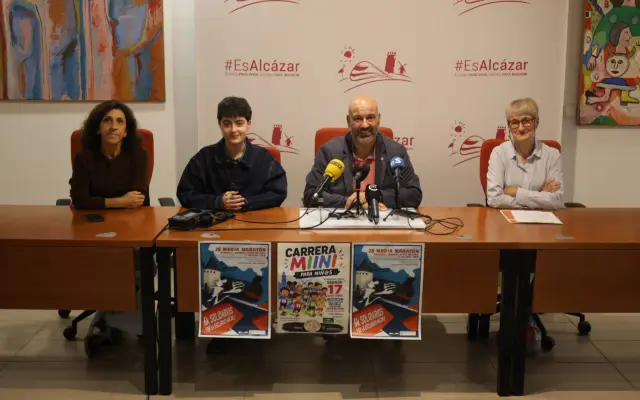 Presentación de la Media Maratón Memorial Mariano Rivas Riojano en el Ayuntamiento de Alcázar de San Juan