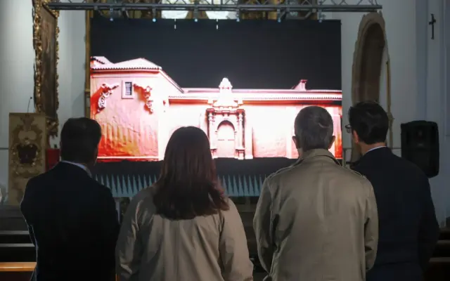 Visita del vicepresidente José Manuel Caballero a la iglesia de Santa María la Mayor de Alcázar de San Juan