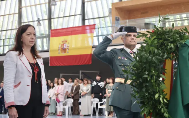 Acto institucional de la Guardia Civil por el Día de la Hispanidad en el Pabellón Vicente Paniagua de Alcázar de San Juan